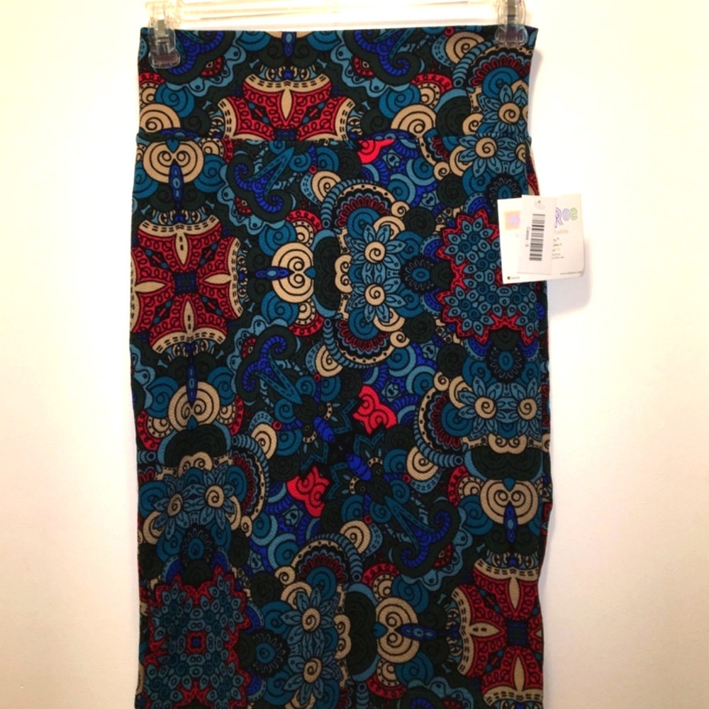 LuLaRoe Geometric Cassie Midi Skirt - Size Small (NWT)